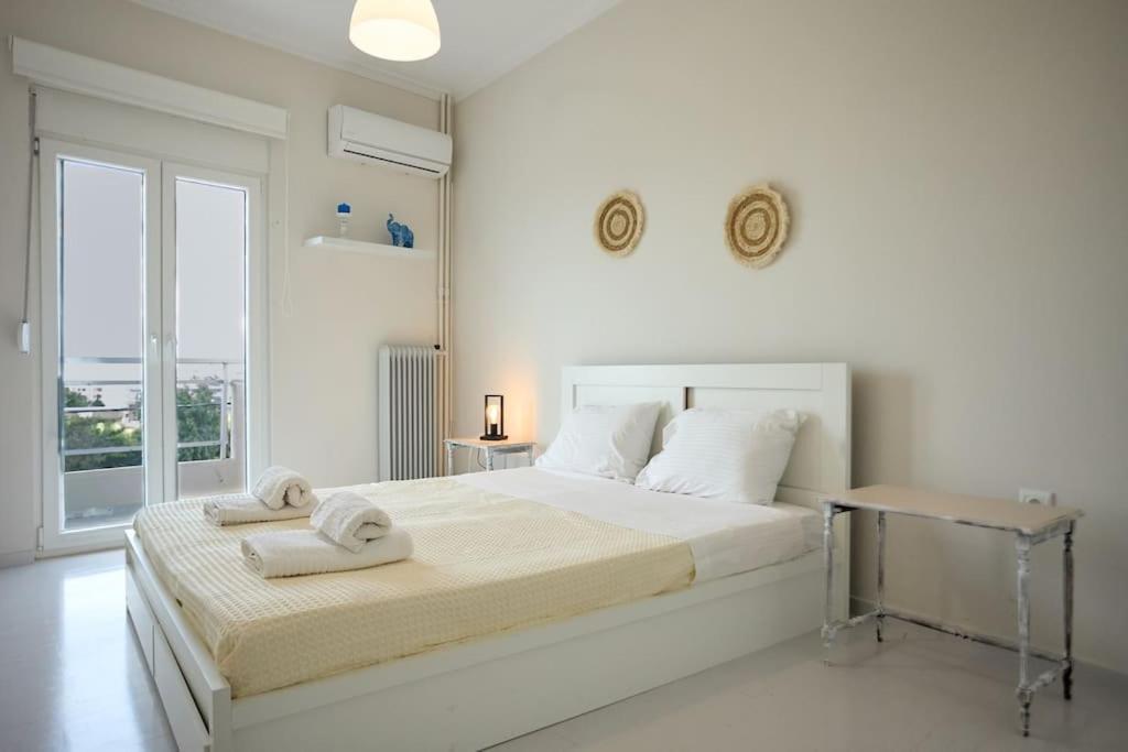 Panoramic White Blue Apartman Híosz Kültér fotó